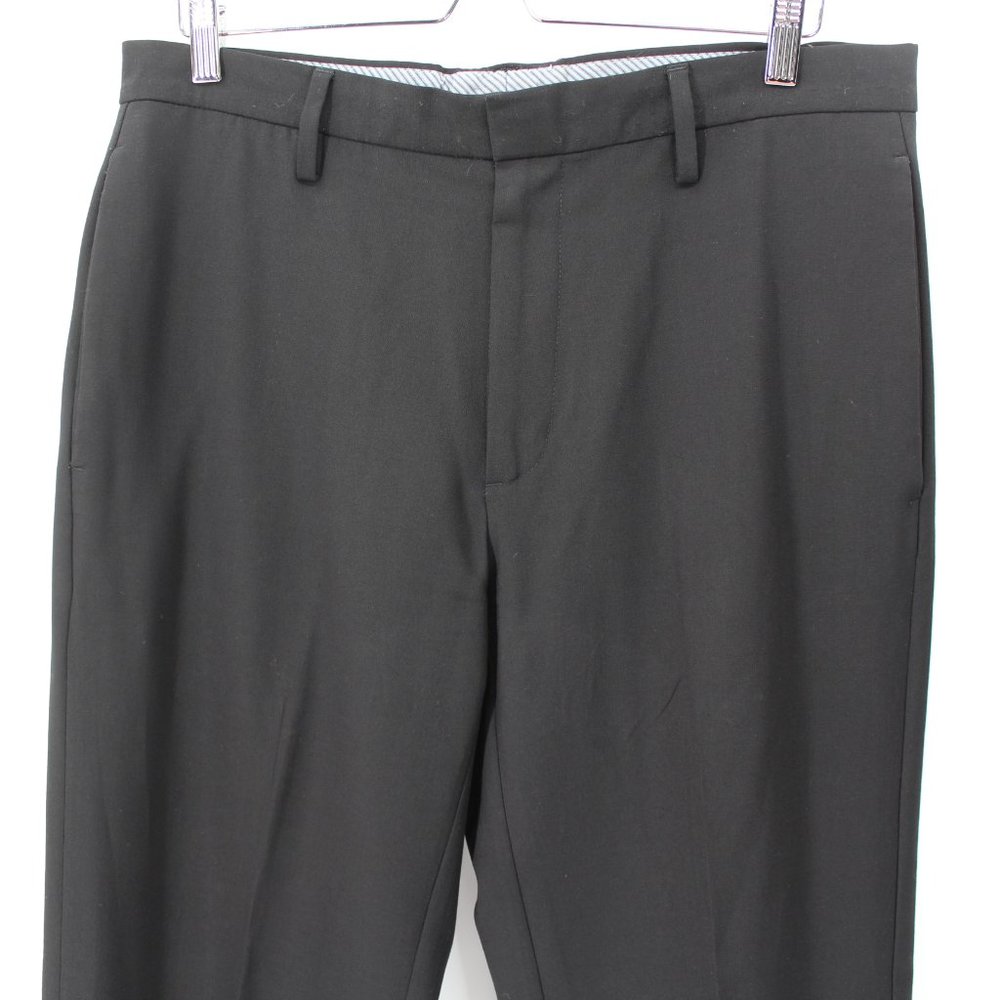 GAP Classic Flat Front Trousers Black Men's Size 33x30 Tailored Office Pants - Picture 2 of 14